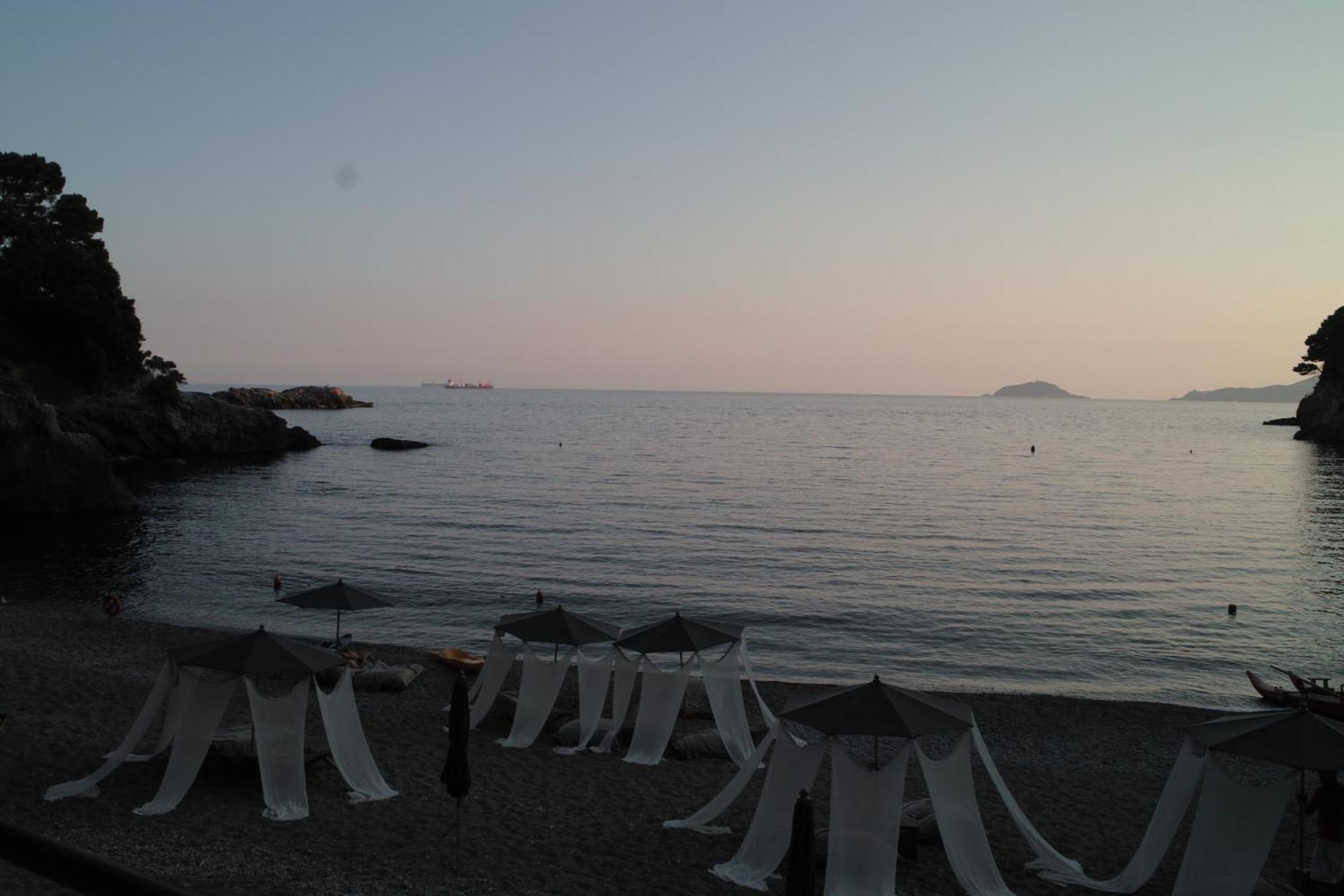 Bed and Breakfast Eco Del Mare Lerici Exterior foto