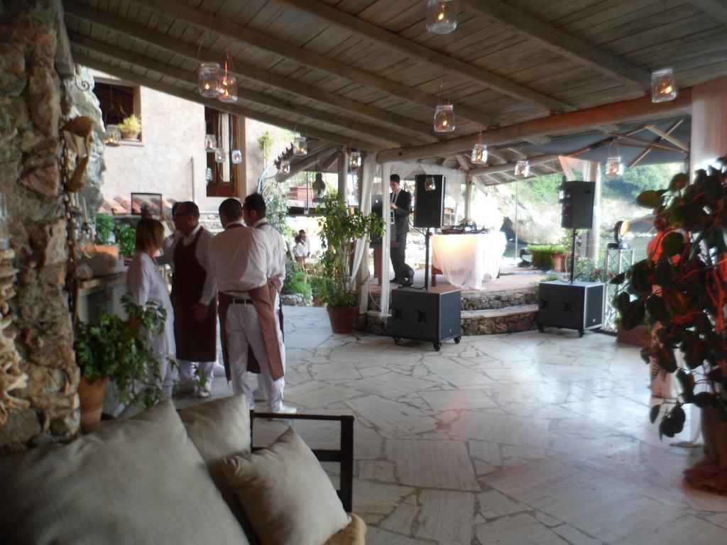 Bed and Breakfast Eco Del Mare Lerici Exterior foto